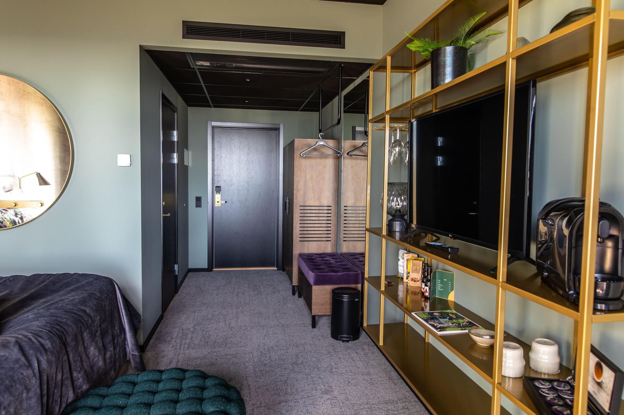 Hotell Soedra Berget サンドベイル エクステリア 写真
